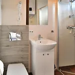 Ferienhaus Homes Near The Sea, Sauna, Whirlpool *