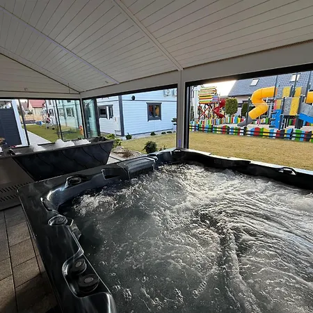 Homes Near The Sea, Sauna, Whirlpool Ferienhaus